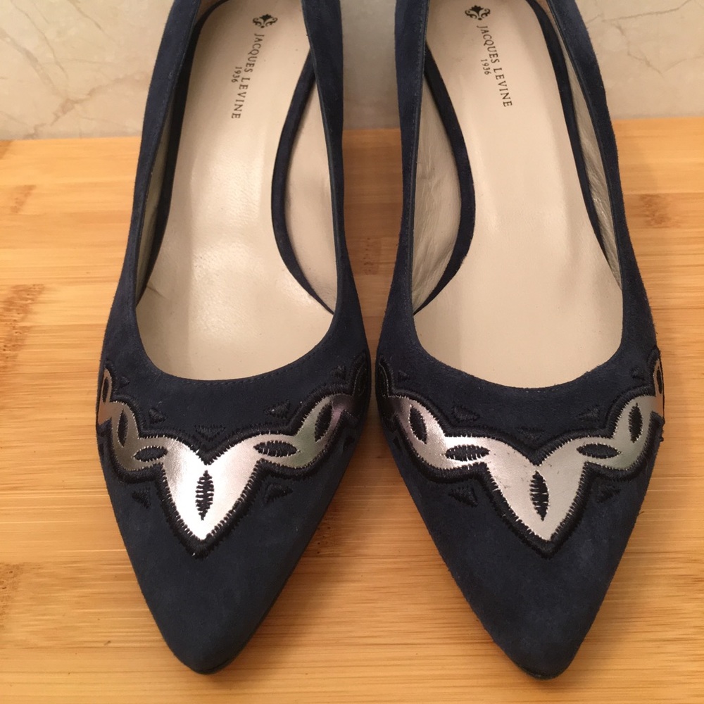 Navy Suede Pump with Embroidered Metallic Leather